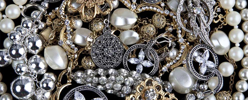 5 Tips for Selling Estate Jewelry