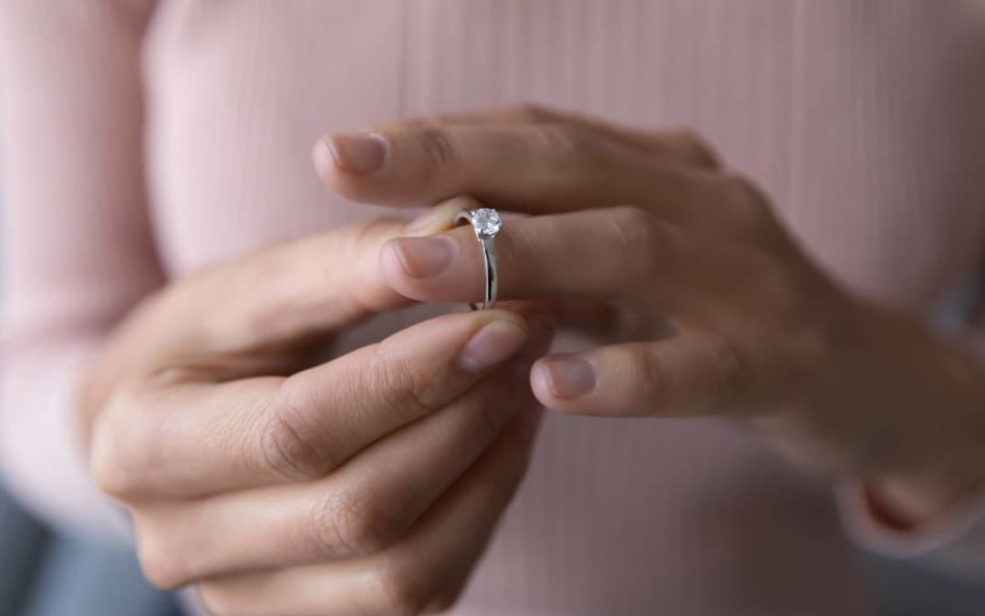 Disappointed With Your Engagement Ring? Here Are 5 Ways To Handle It.